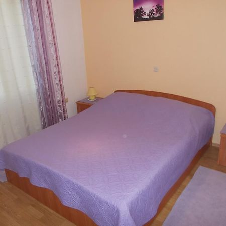 Apartments Makaus Kampor Zewnętrze zdjęcie