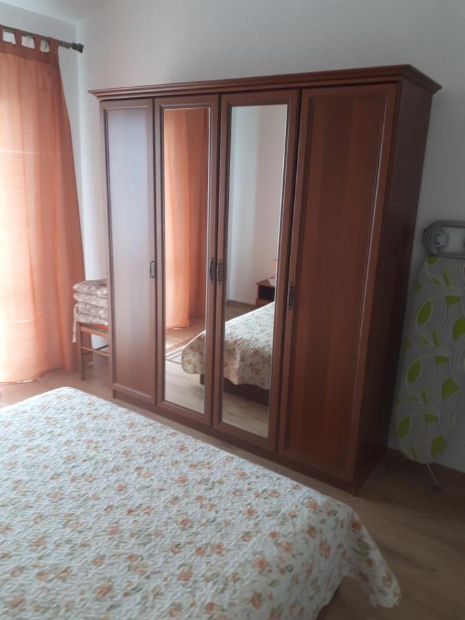 Apartments Makaus Kampor Zewnętrze zdjęcie