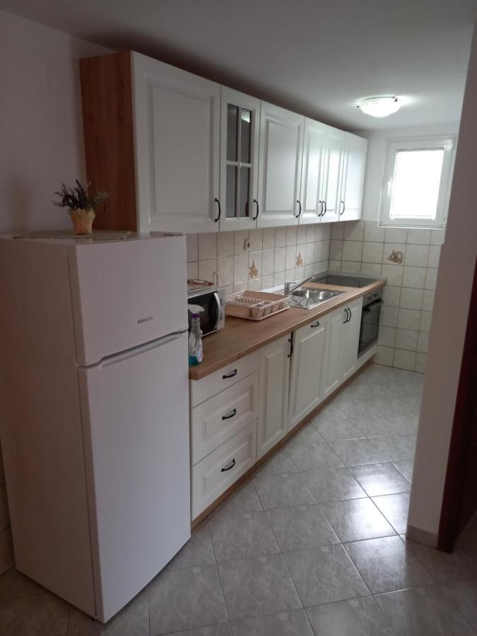 Apartments Makaus Kampor Zewnętrze zdjęcie